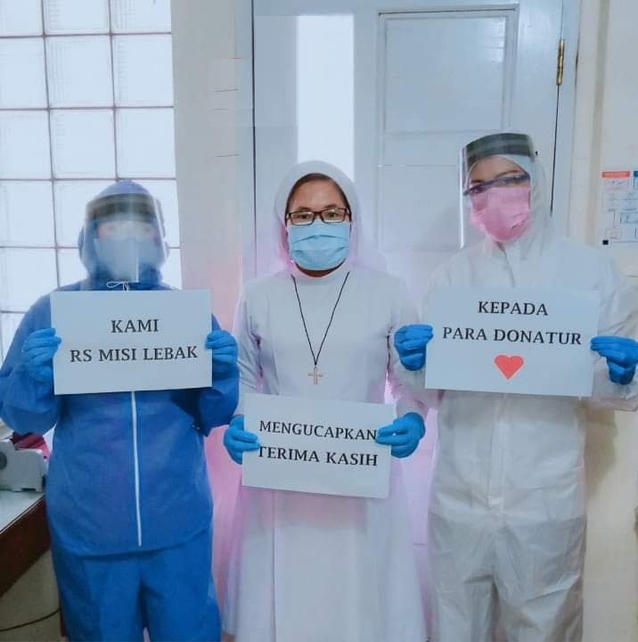 Sumbangan APD ke RS Misi Lebak dan Puskesmas Rengas Banten Gereja